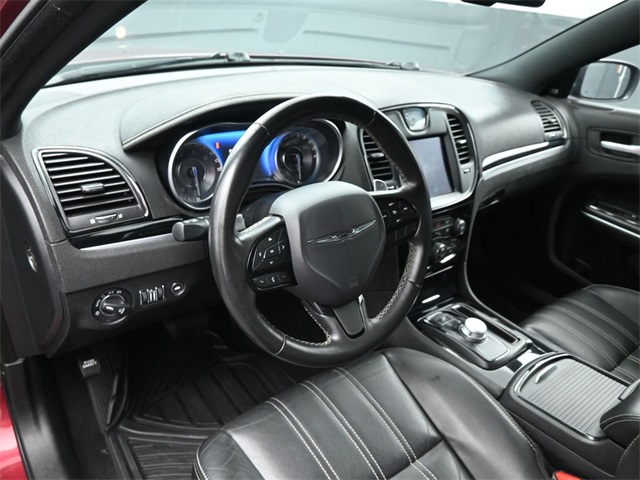 2021 Chrysler 300 S photo 15