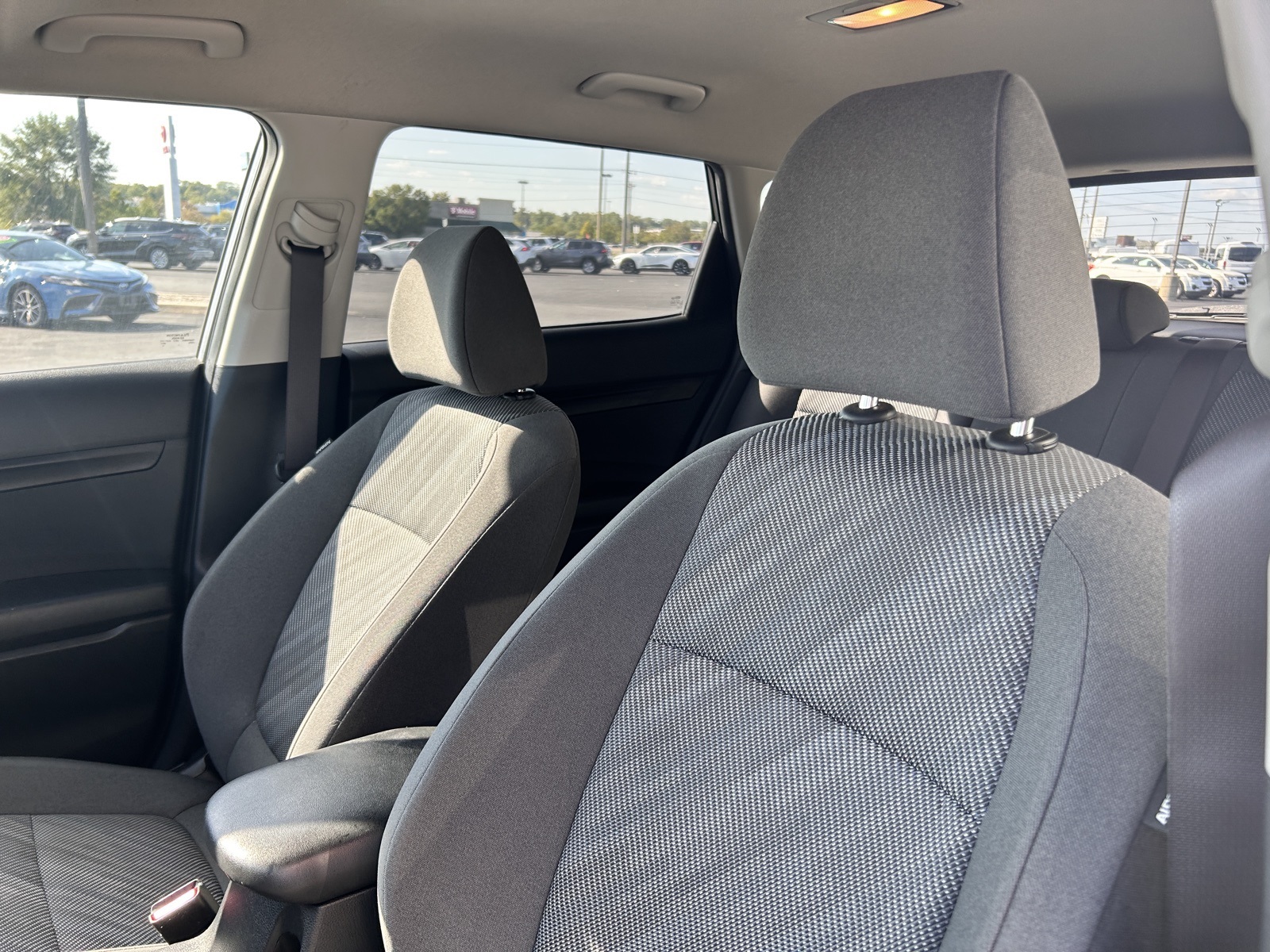 2021 Kia Seltos LX photo 16