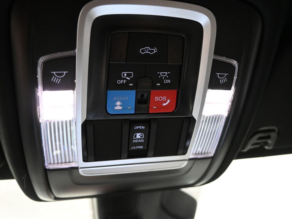 2025 Ram 1500 Big Horn photo 18
