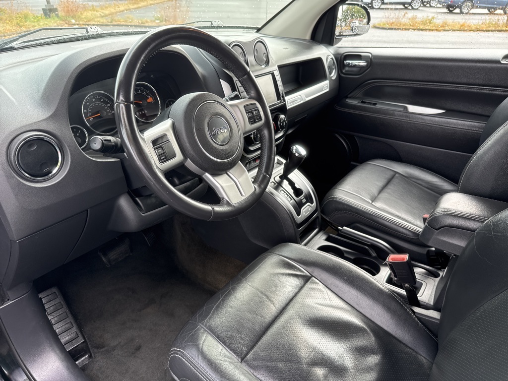 2017 Jeep Compass Latitude High Altitude photo 13