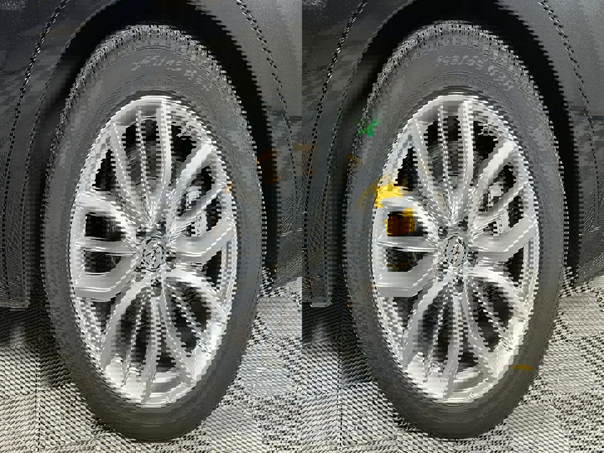 2022 Maserati Levante GT photo 4