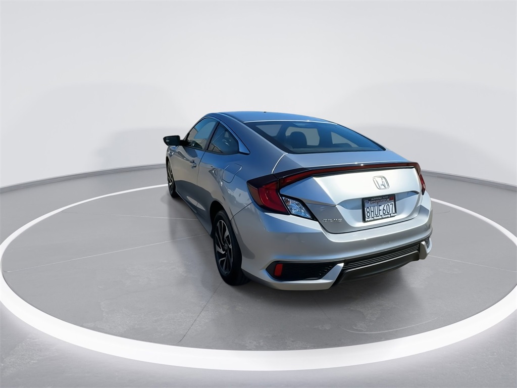 2018 Honda Civic LX photo 11