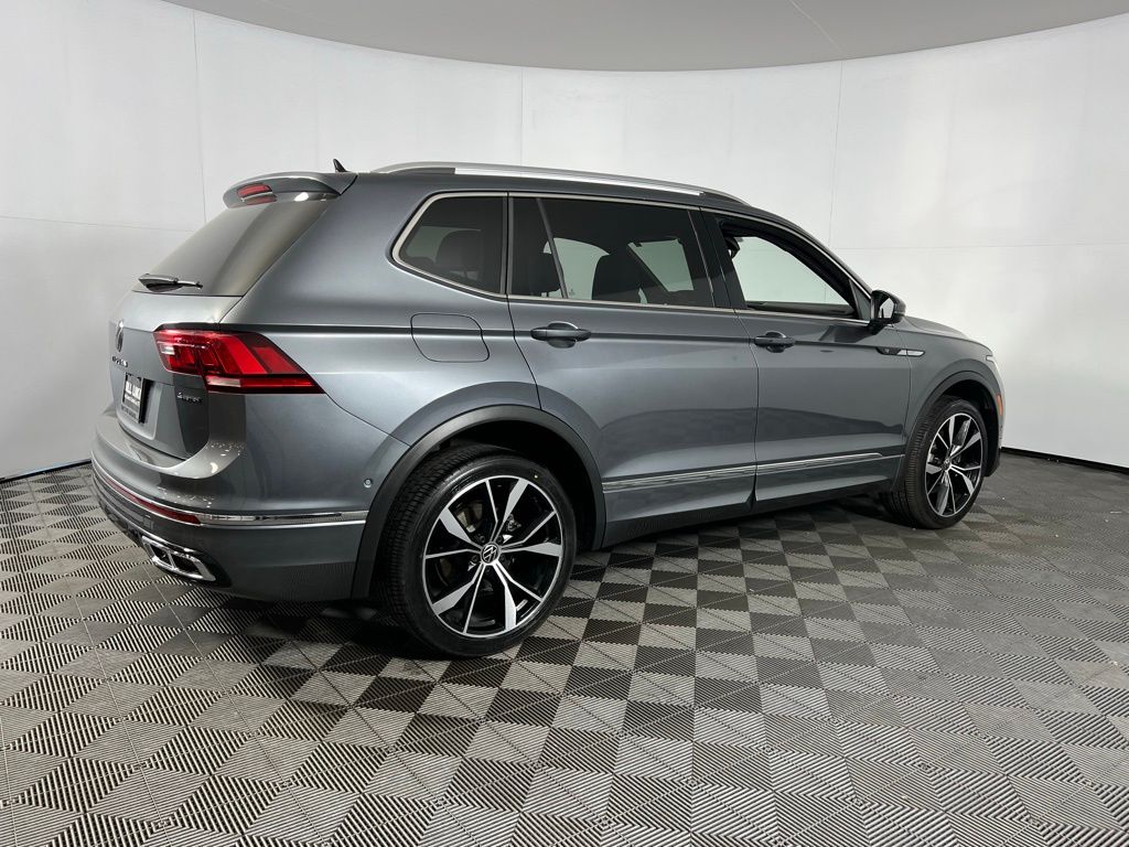 2022 Volkswagen Tiguan SEL Premium R-Line photo 4