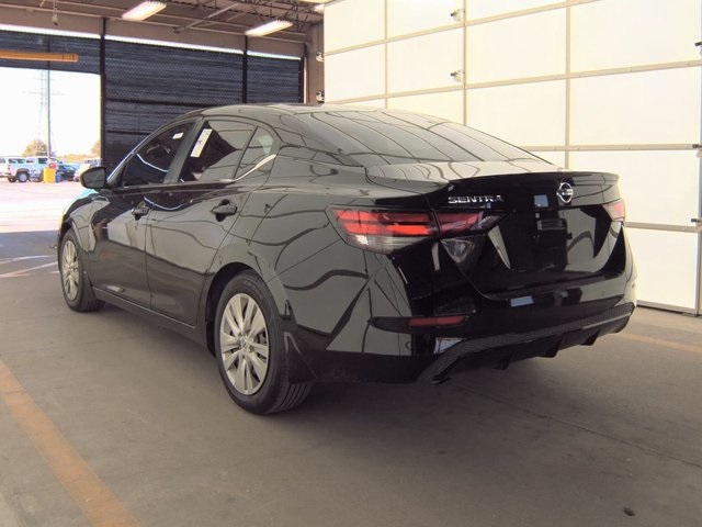 2022 Nissan Sentra S photo 4