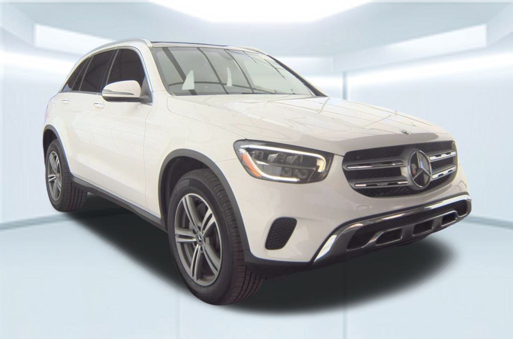 2020 Mercedes Benz GLC 300 photo 2
