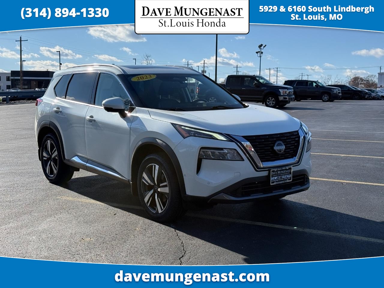 2023 Nissan Rogue SL's photo