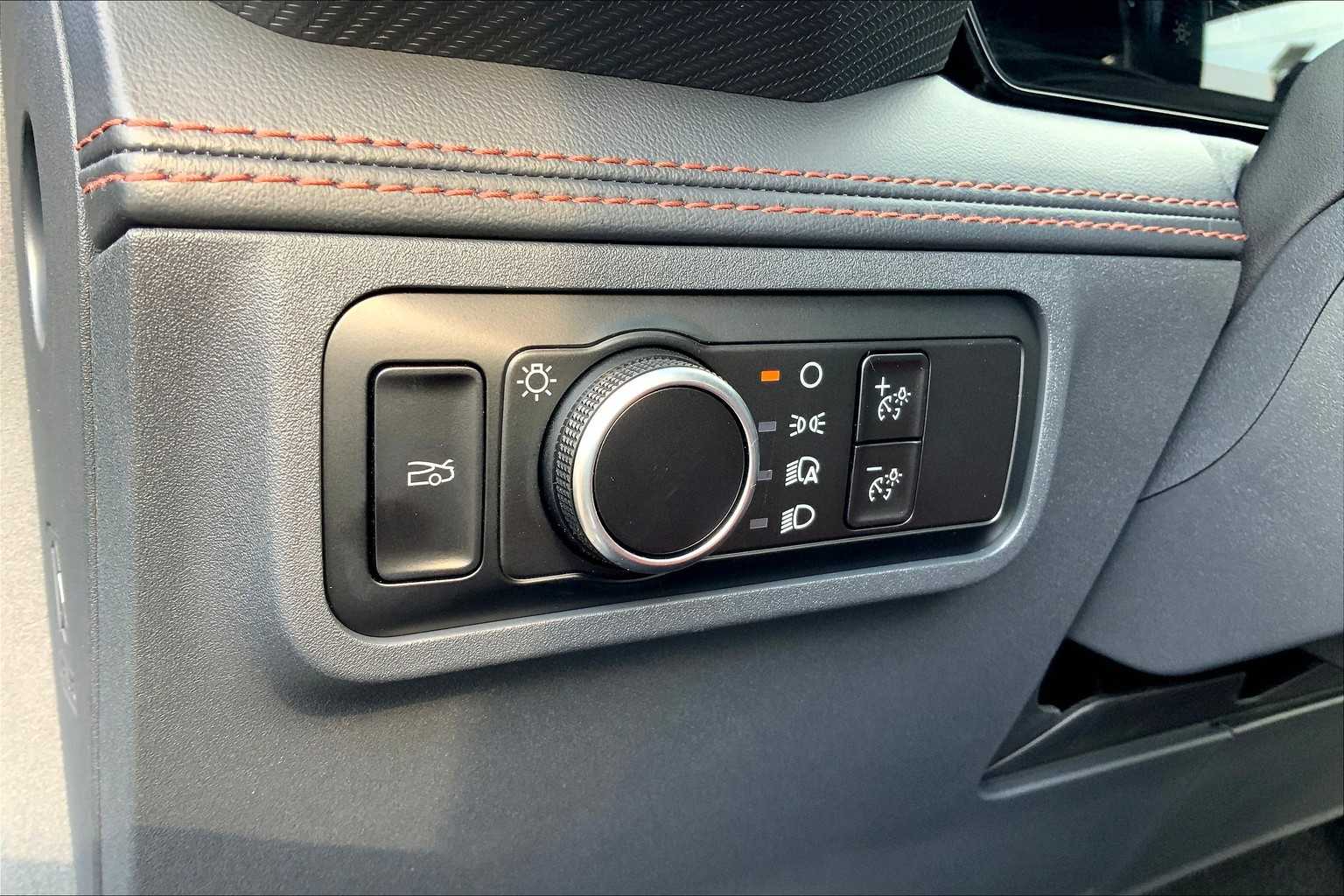 2024 Ford Mustang EcoBoost Premium photo 31