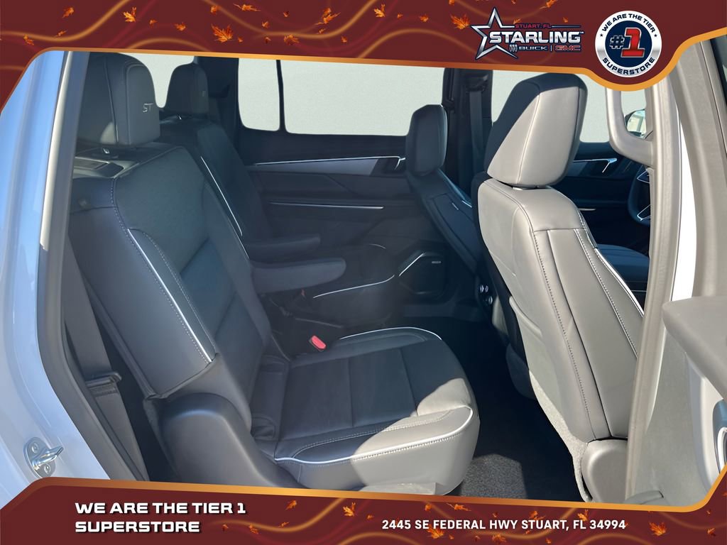 2025 Buick Enclave Sport Touring photo 18