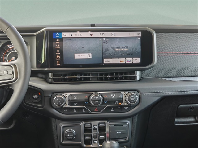 2025 Jeep Wrangler Rubicon photo 12