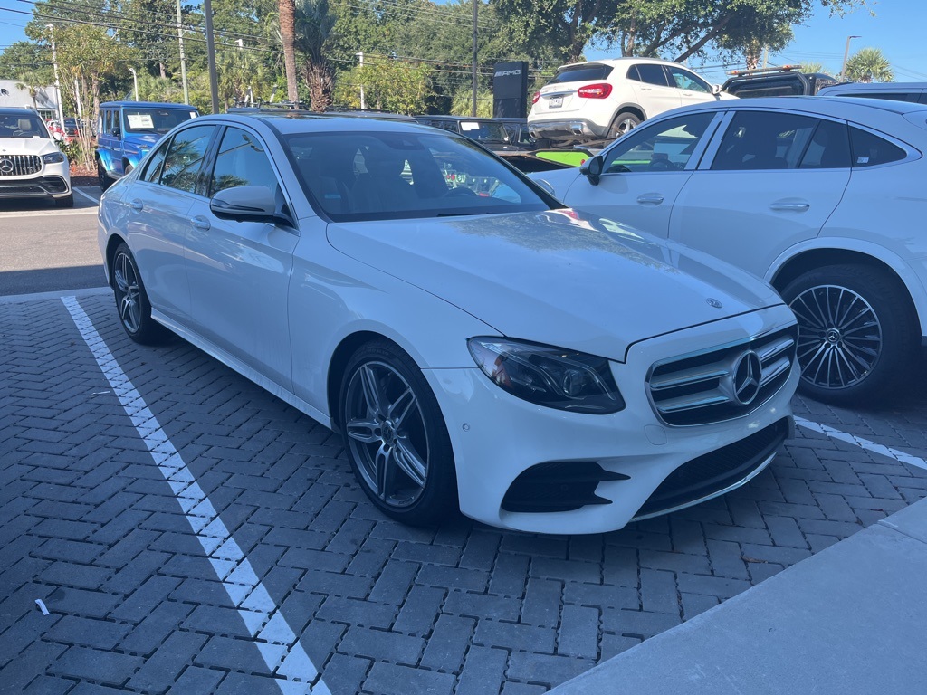 2019 Mercedes Benz E 300 Sedan photo 3