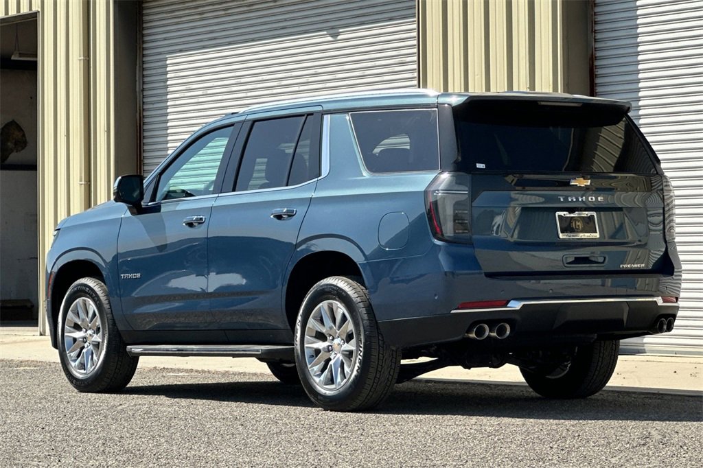 2025 Chevrolet Tahoe Premier photo 4
