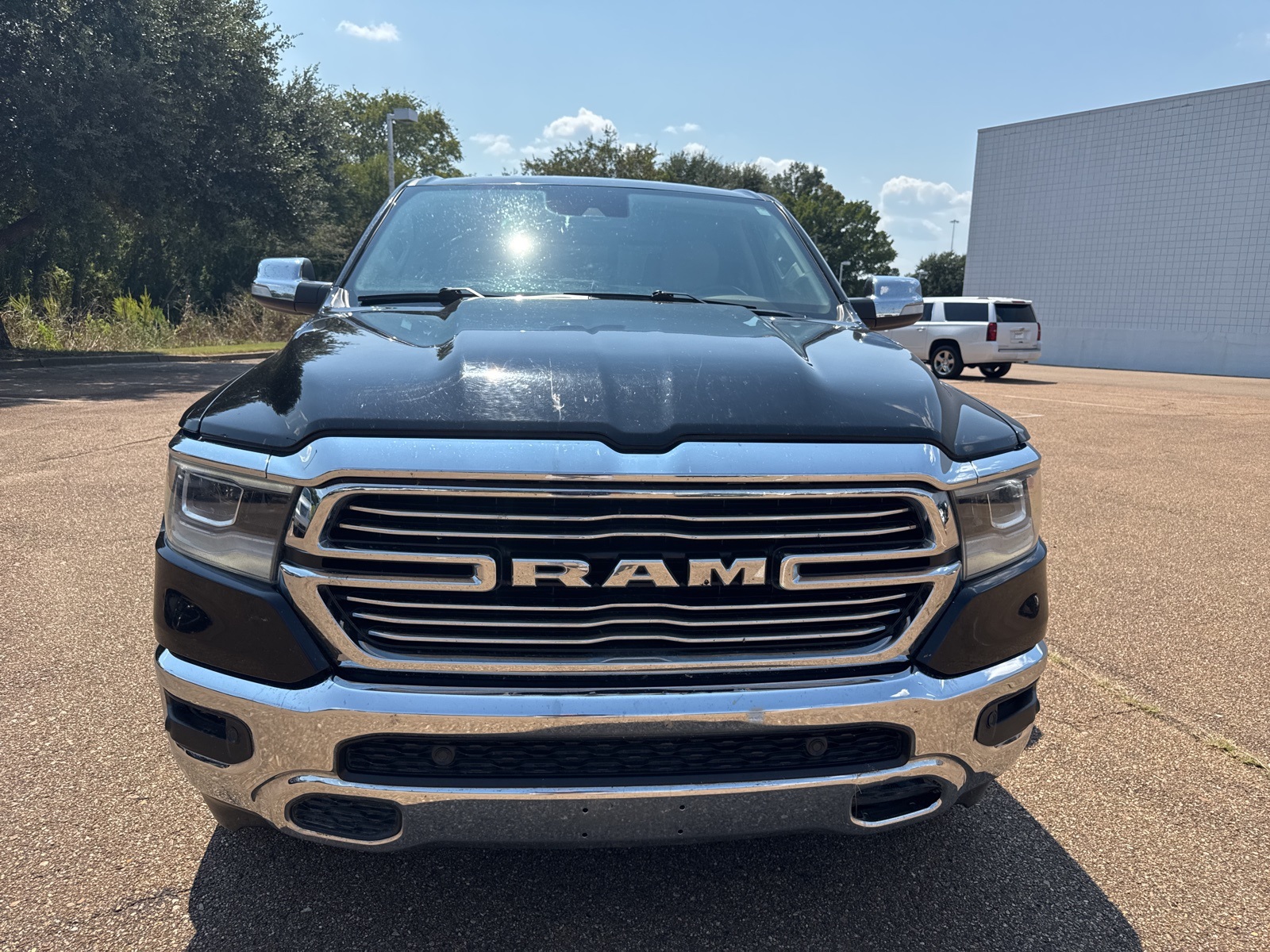 2022 Ram 1500 Laramie photo 2