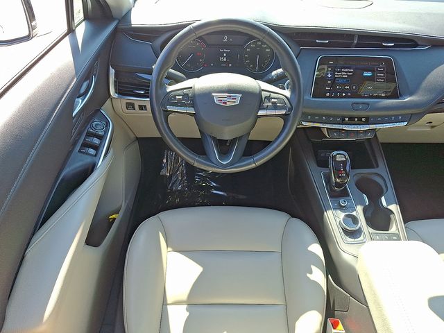 2023 Cadillac XT4 Premium Luxury photo 10