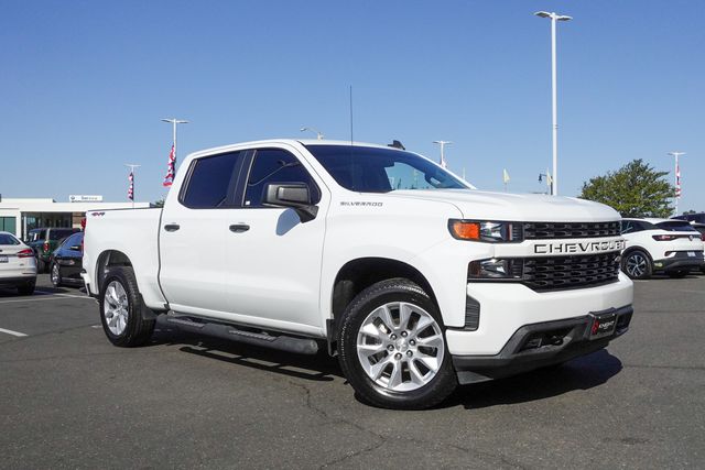 2021 Chevrolet Silverado 1500 Custom photo 2