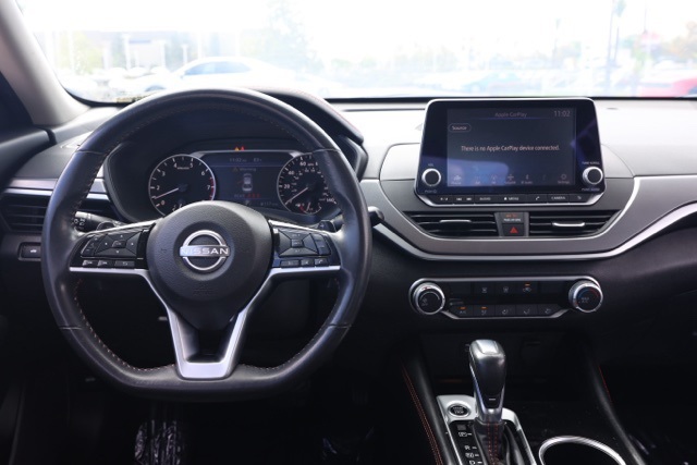 2023 Nissan Altima 2.5 SR photo 19
