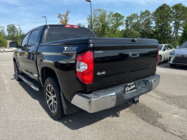 Used 2017 Toyota Tundra SR5 with VIN 5TFDW5F15HX612470 for sale in Little Rock