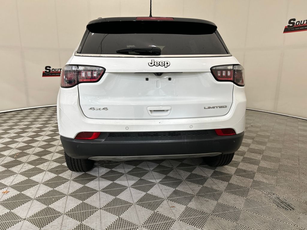 2024 Jeep Compass Limited photo 4