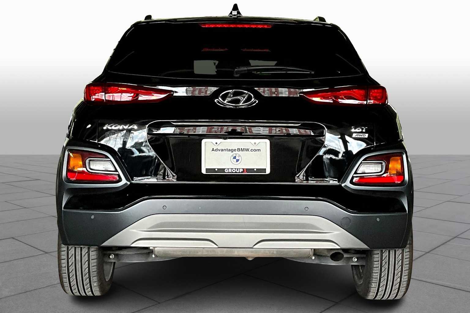 2021 Hyundai Kona Ultimate photo 2