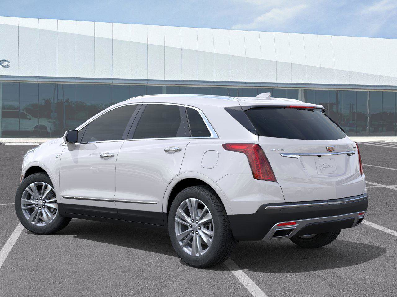 2025 Cadillac XT5 Premium Luxury photo 3