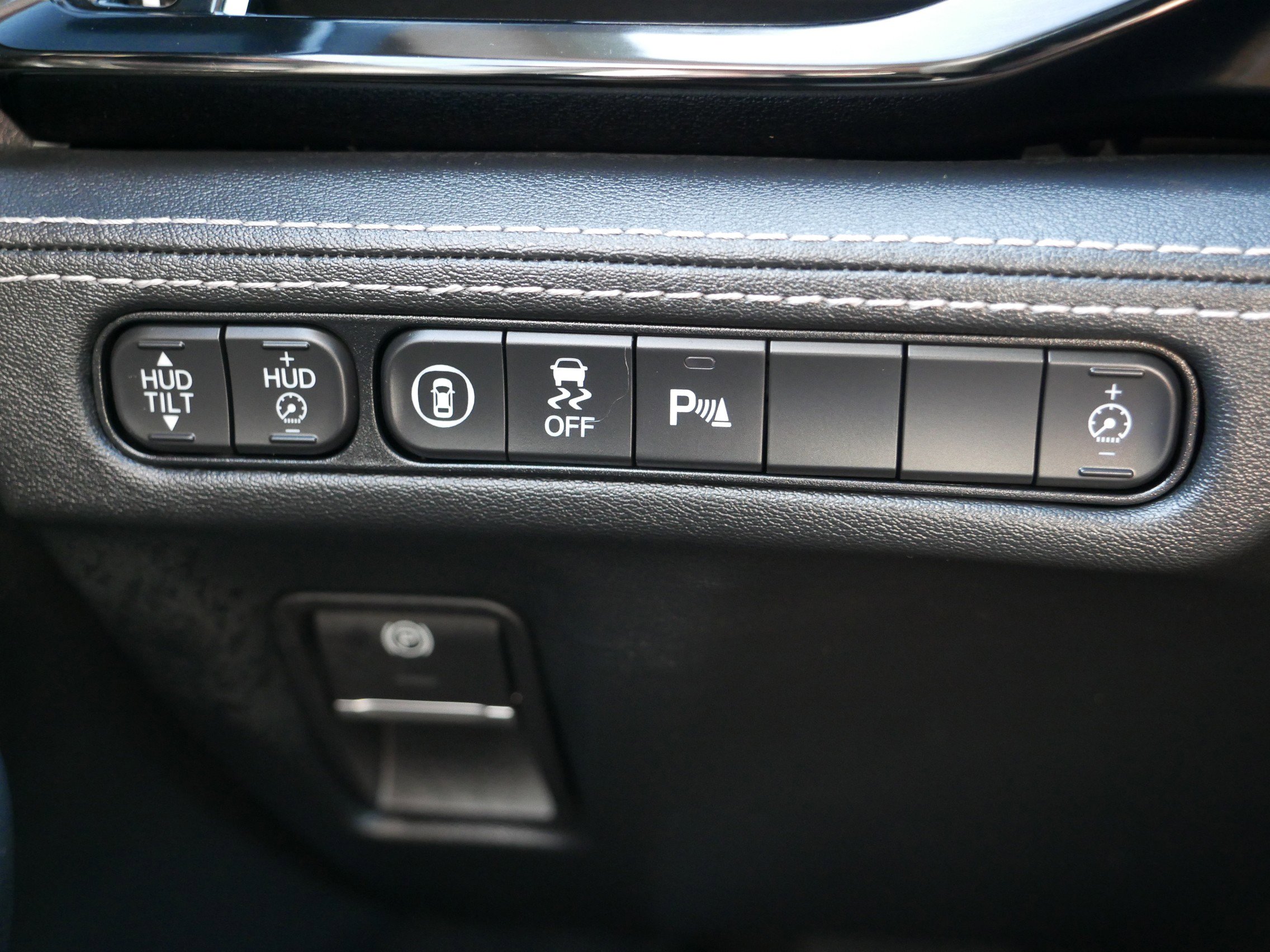 2024 Acura MDX SH-AWD Advance photo 25