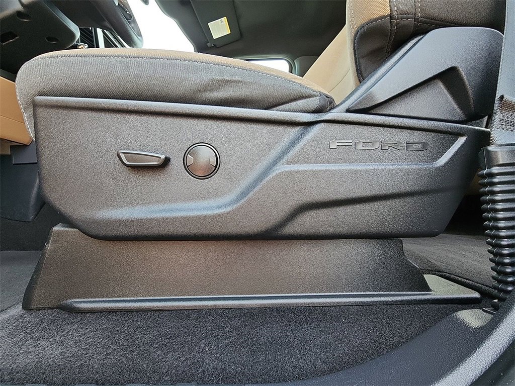2023 Ford F-150 XL photo 12