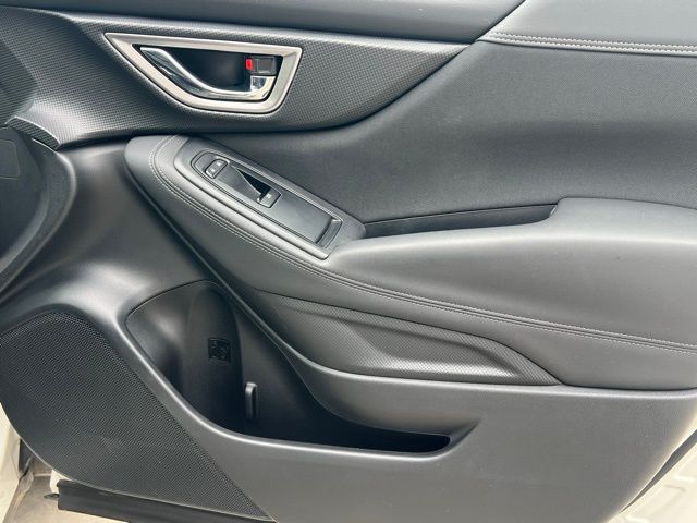 2023 Subaru Forester Premium photo 24