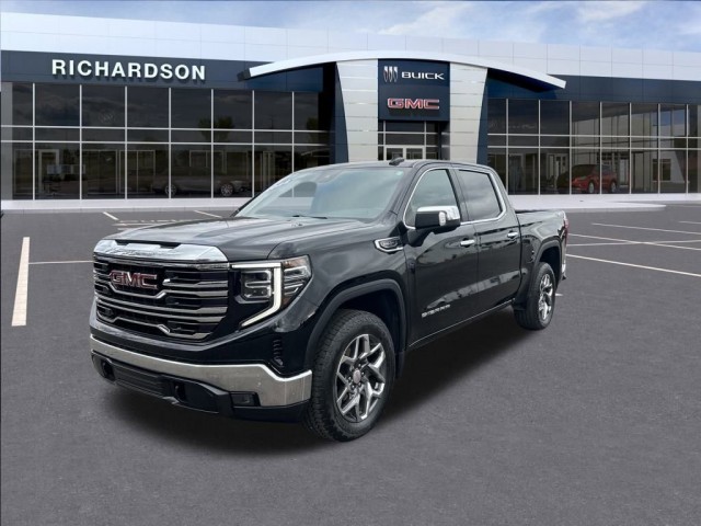 2022 GMC Sierra 1500 SLT's photo