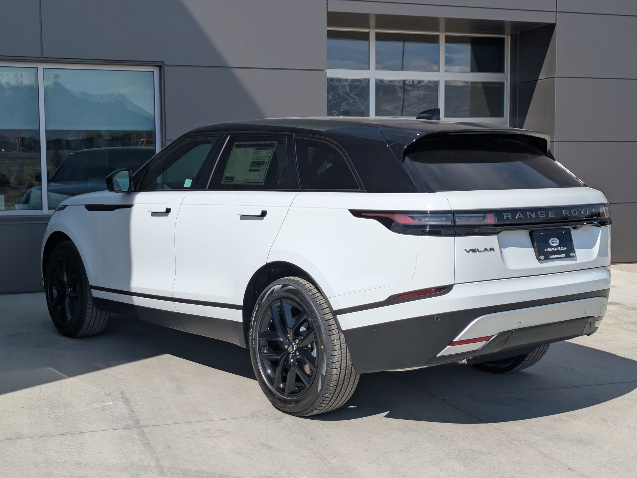 2026 Land Rover Range Rover Velar S photo 8