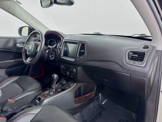 2021 Jeep Compass Trailhawk photo 24