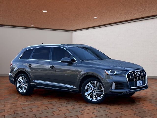 2022 Audi Q7 Premium Plus's photo