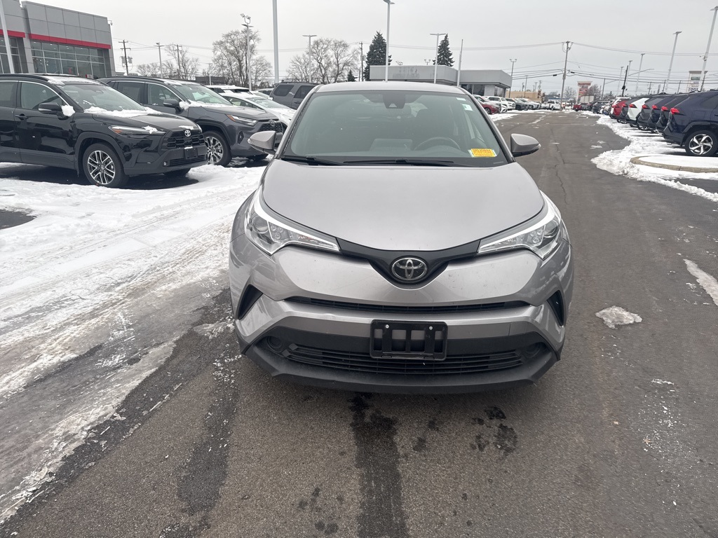 Used 2019 Toyota C-HR XLE with VIN JTNKHMBXXK1013754 for sale in Williamsville, NY