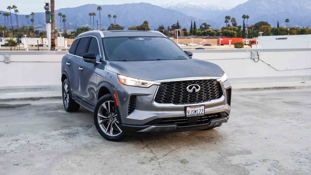 2022 INFINITI QX60 LUXE's photo