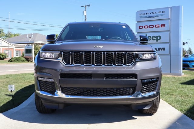 2025 Jeep Grand Cherokee Limited photo 5