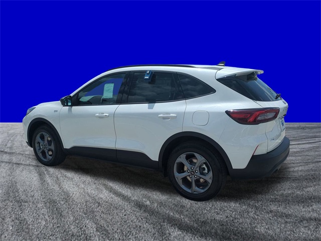 2025 Ford Escape ST-Line photo 6