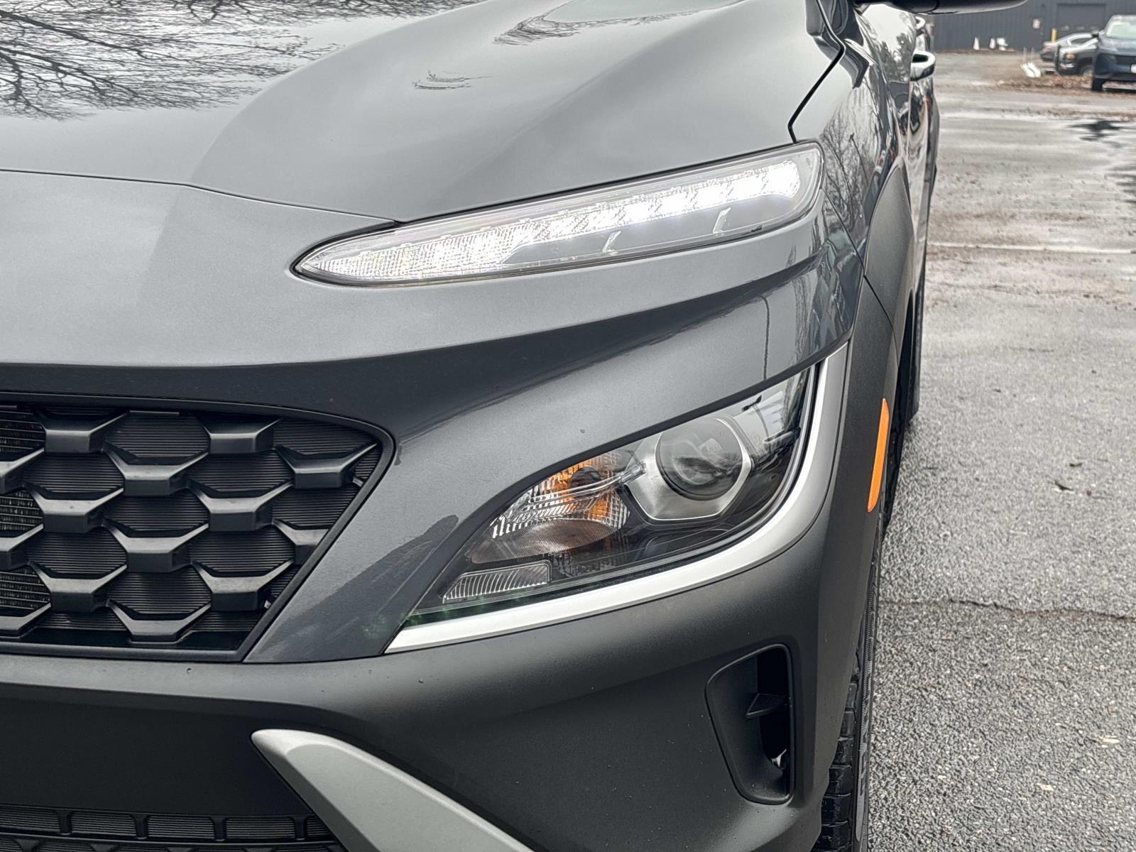 2023 Hyundai Kona SEL photo 4