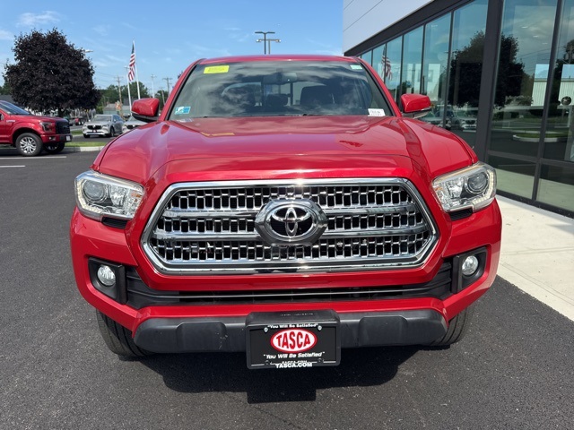 2016 Toyota Tacoma TRD Off-Road V6 photo 7