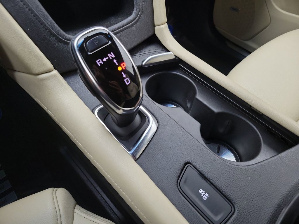 2017 Cadillac XT5 Base photo 15