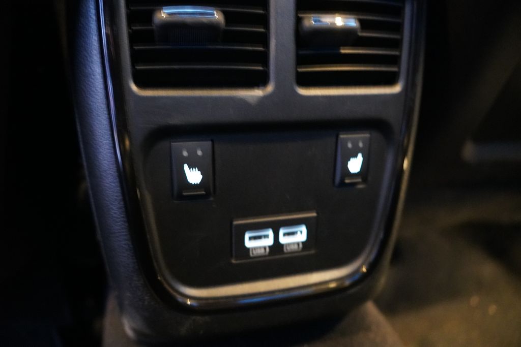 2022 Dodge Charger R/T Daytona photo 4