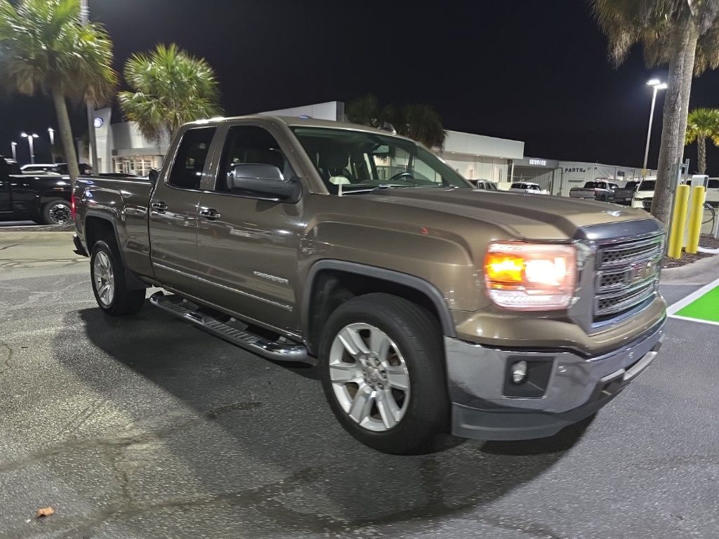 2015 GMC Sierra 1500 SLT's photo