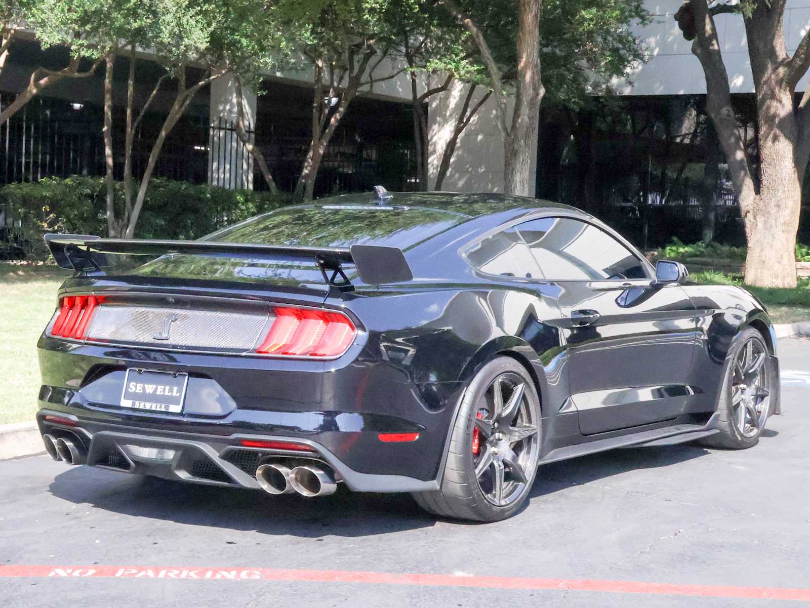 2022 Ford Mustang Shelby GT500 photo 5