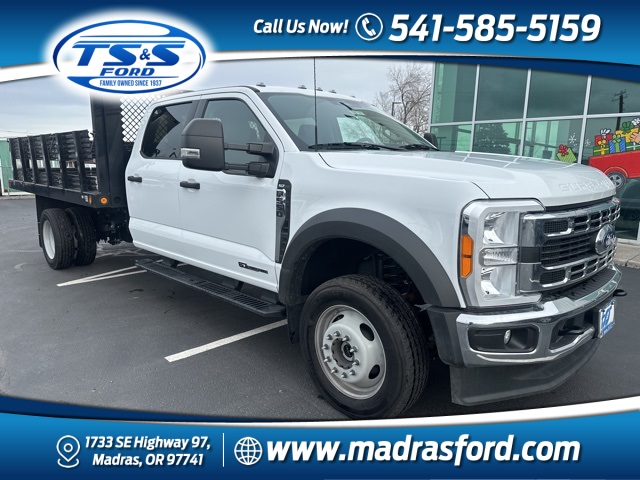 2023 Ford F-550 Super Duty Chassis Cab XLT's photo