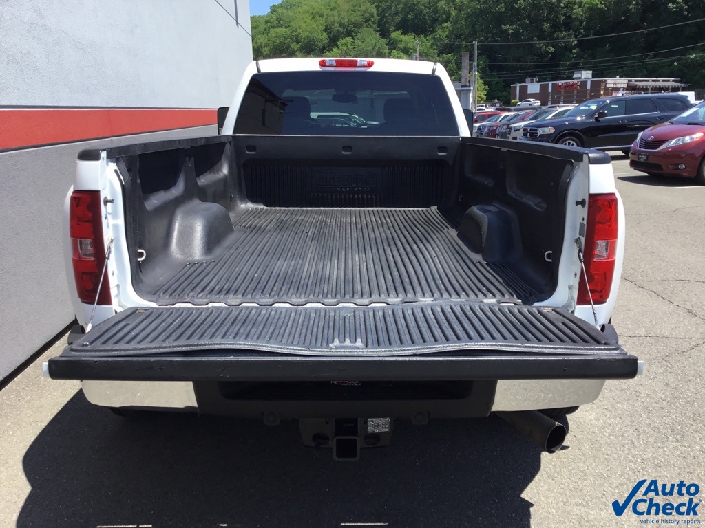 2011 Chevrolet Silverado 3500HD LTZ photo 11