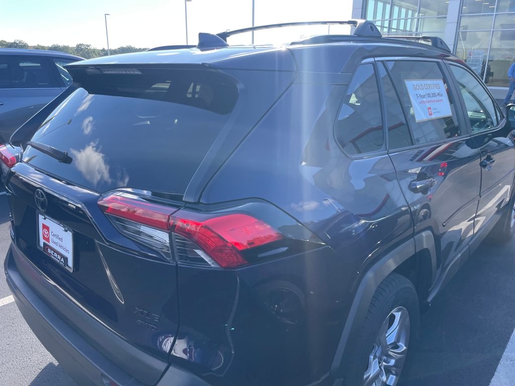 2023 Toyota RAV4 XLE photo 13