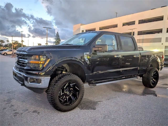 2024 Ford F-150 XLT photo 4