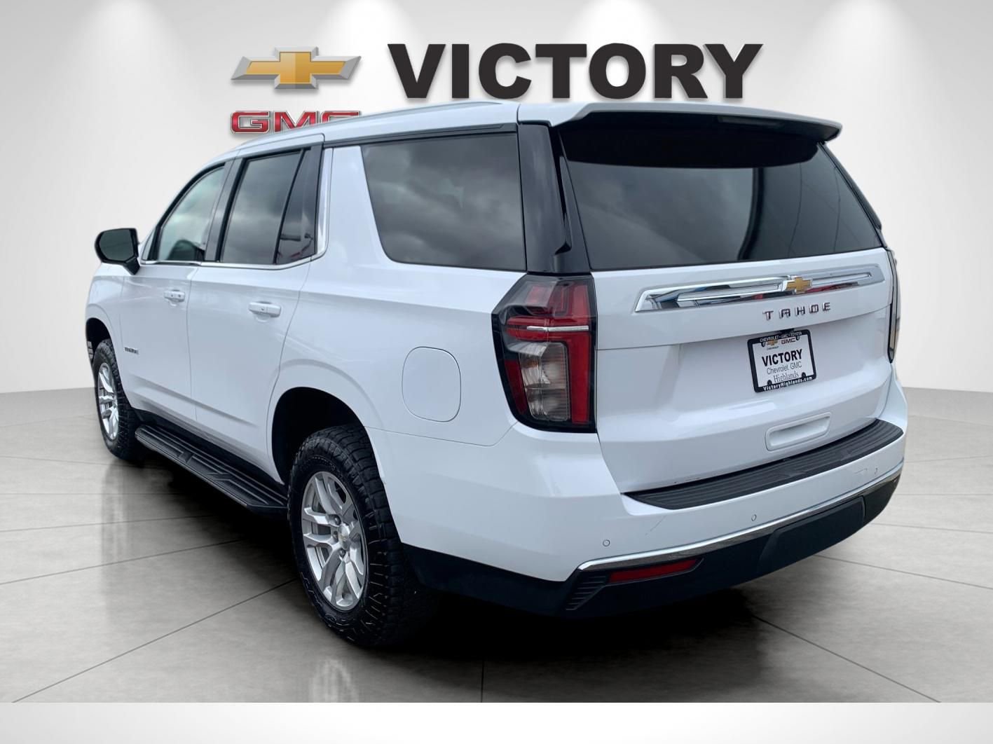 2023 Chevrolet Tahoe LS photo 4