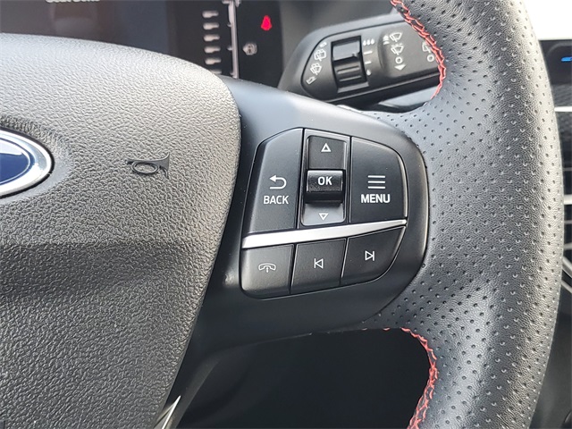 2023 Ford Escape ST-Line photo 17