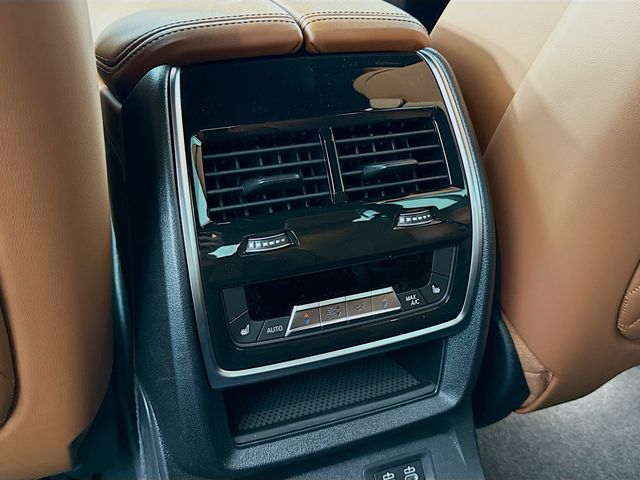 2026 Bmw X7 ALPINA XB7 photo 23