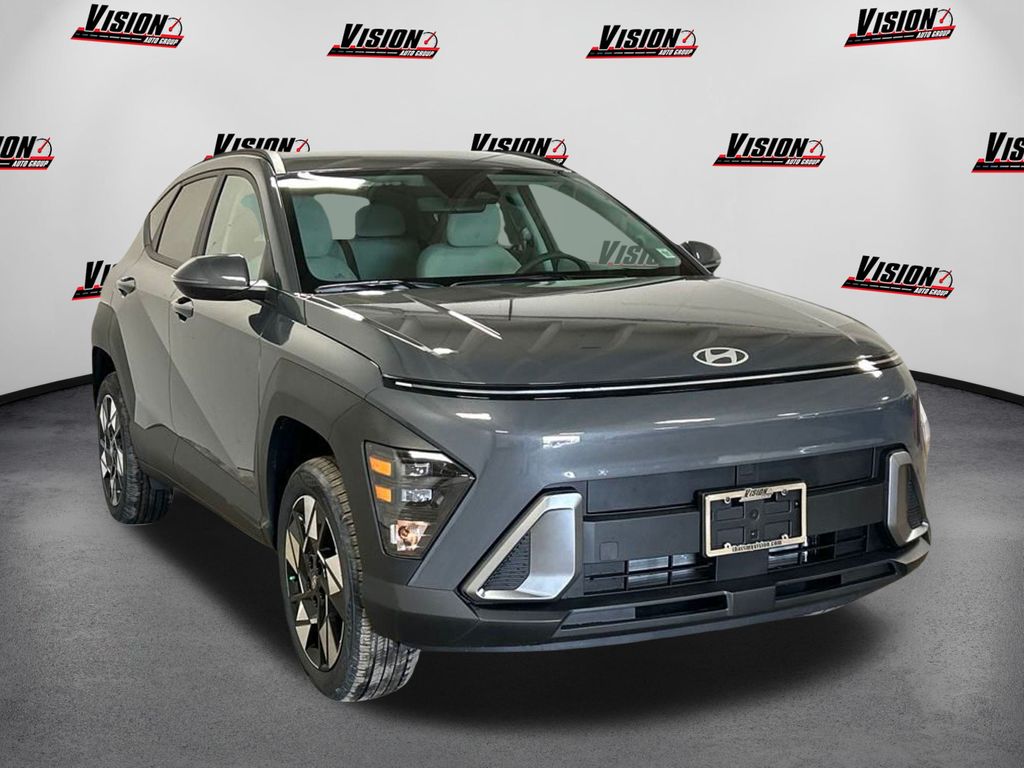 2025 Hyundai Kona SEL photo 3
