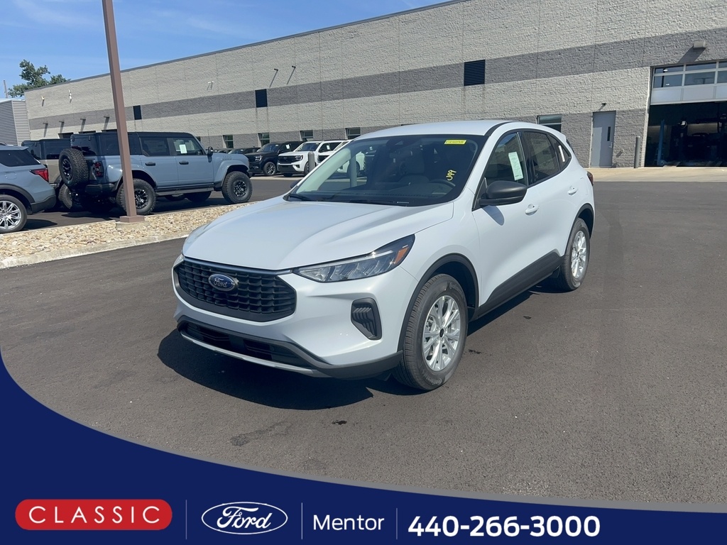 2025 Ford Escape Active's photo
