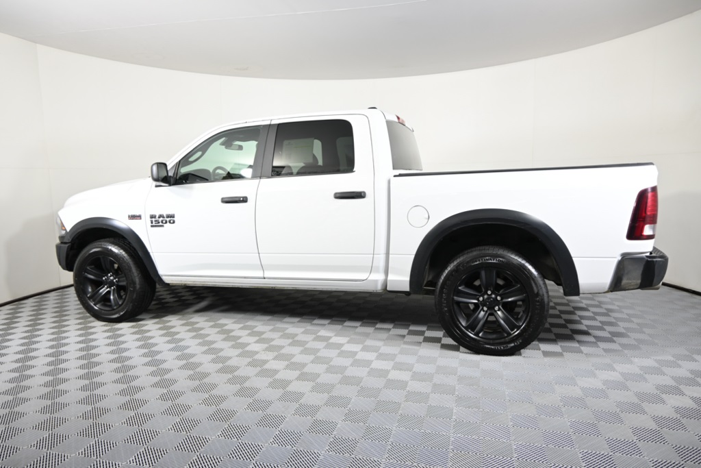 2021 Ram 1500 Classic Warlock photo 2